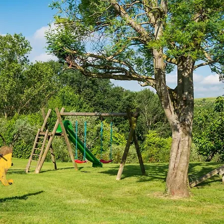 博尔戈迪科伦格乡村民宿