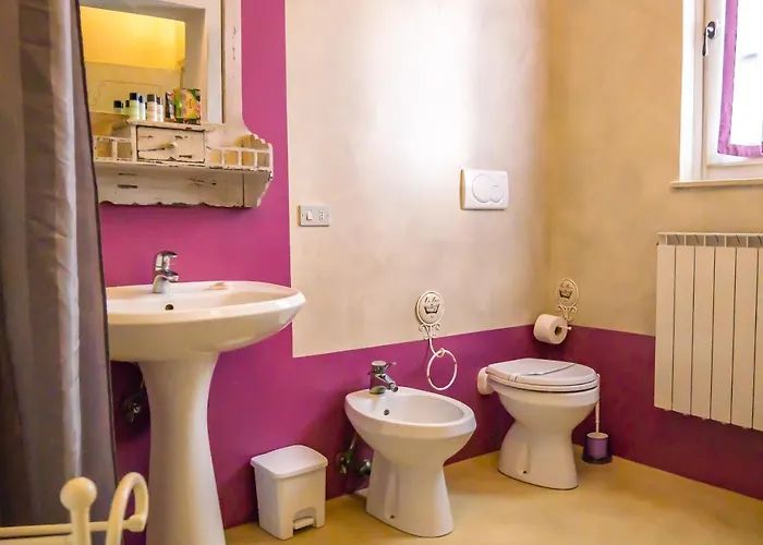 Borgo Di Collelungo Монтайоне